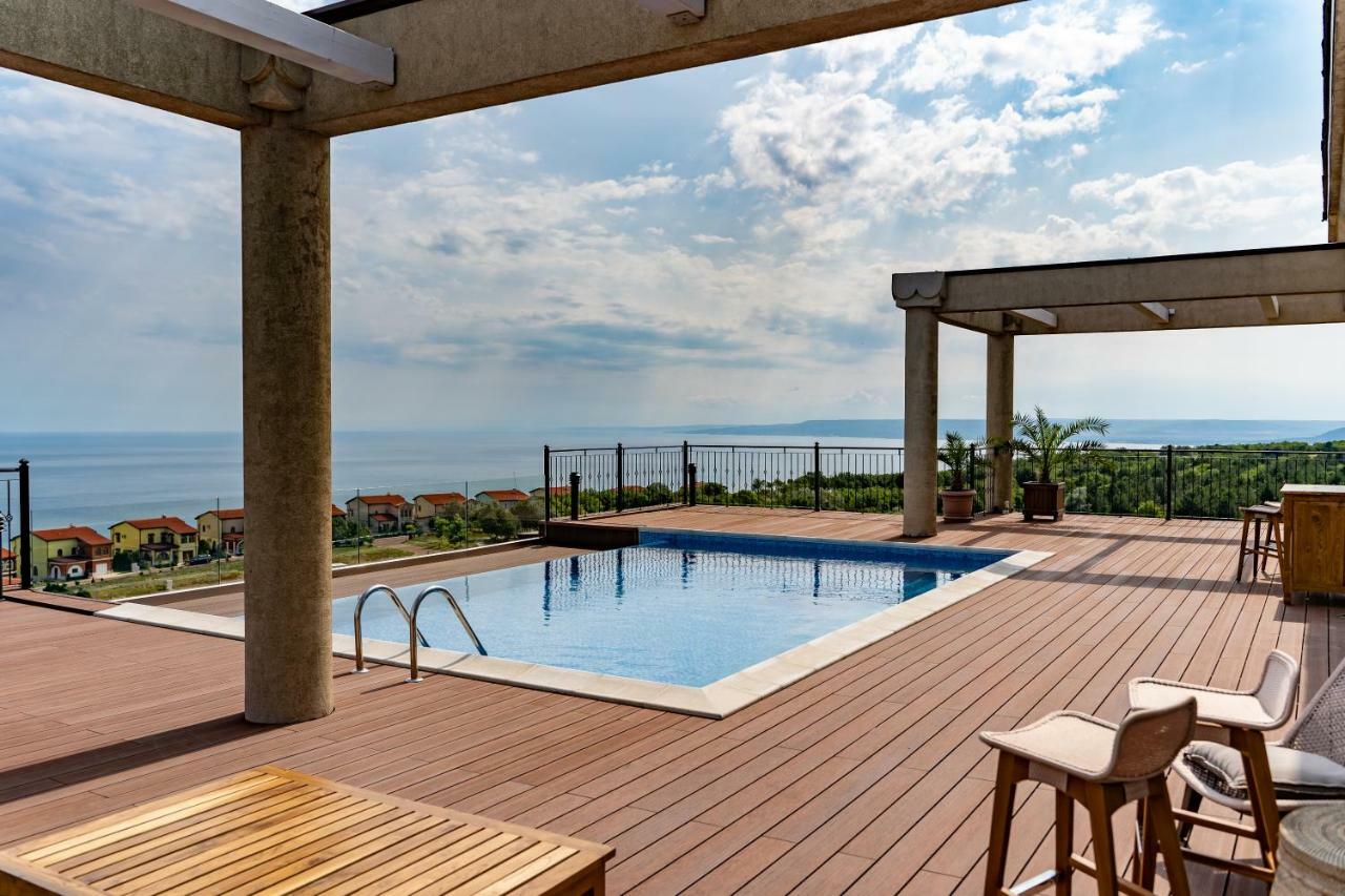Lighthouse Golf & Spa Hotel Balçık Dış mekan fotoğraf Rooftop pool